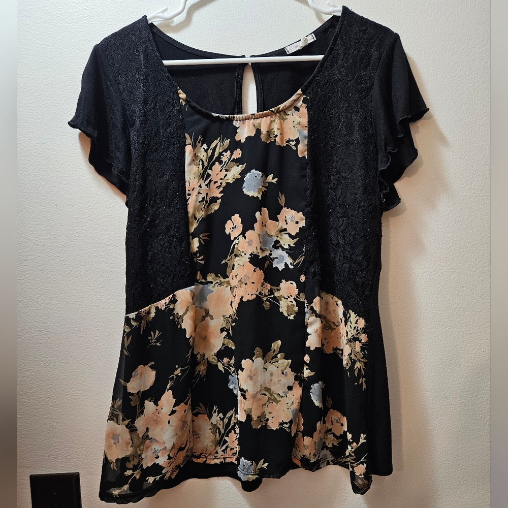 Black & Cream Floral Lace Blouse